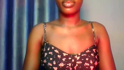 favcamgirl online show from 01/09/26, 06:38