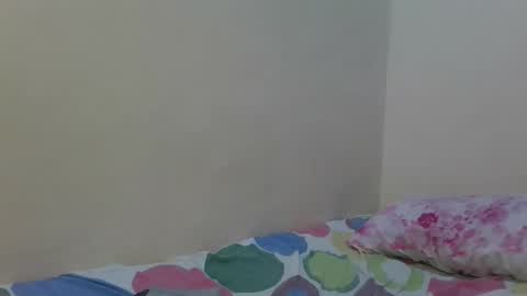 Snapshot of yourfavnigtnurse chatting on 09/27/25, 05:34 Flower online show from 09/27/25, 05:34