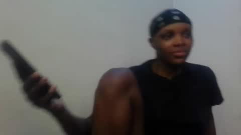 Snapshot of yourfavnigtnurse chatting on 10/17/25, 04:42 Flower online show from 10/17/25, 04:42