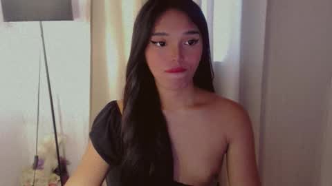 Snapshot of yourfavorateariana chatting on 09/12/25, 01:17 Sweet Ariana online show from 09/12/25, 01:17