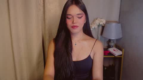 Snapshot of yourfavorateariana chatting on 10/29/25, 02:03 Sweet Ariana online show from 10/29/25, 02:03