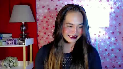 Snapshot of yourfavoratequinn chatting on 09/21/25, 10:39 Quinn online show from 09/21/25, 10:39