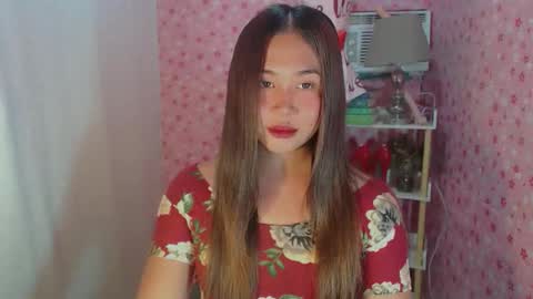 Snapshot of yourfavoratequinn chatting on 11/29/25, 04:15 Quinn online show from 11/29/25, 04:15