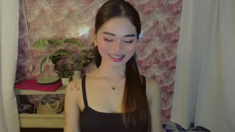 Snapshot of yourfavoratesunshine chatting on 06/26/26, 10:30 Sunshine online show from 06/26/26, 10:30