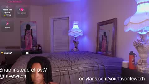 Naava online show from 09/12/25, 04:01