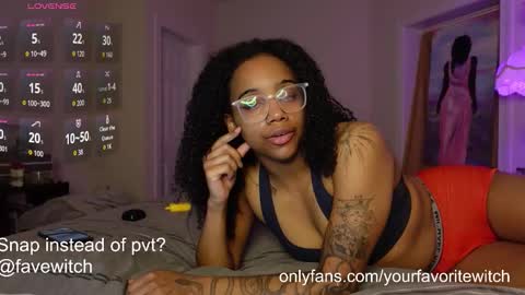 Naava online show from 03/19/26, 03:54