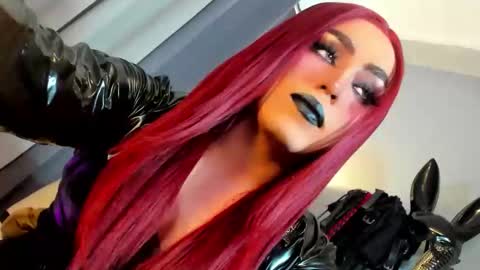  not into STINGY and CHEAP people online show from 02/17/26, 02:30