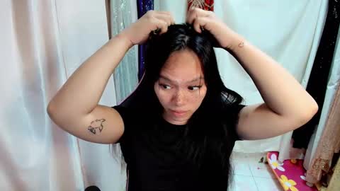 Alexia online show from 12/23/25, 06:55