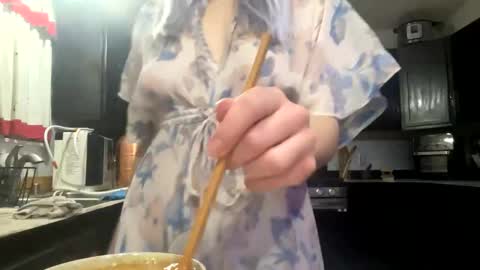 Scarlet Bunny online show from 01/19/25, 05:48