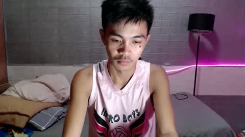 Snapshot of yourguy_josh23 chatting on 05/10/26, 05:45 Josh online show from 05/10/26, 05:45