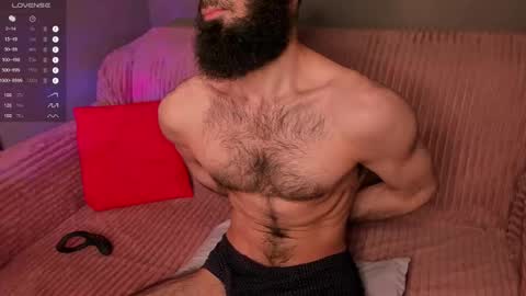 Snapshot of yourhairysecret chatting on 12/18/25, 09:54 HAIRY wants to have a great time online show from 12/18/25, 09:54