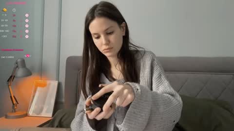 Aida online show from 12/23/24, 08:55