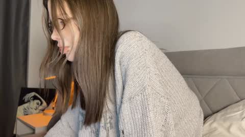 Aida online show from 12/27/24, 02:12