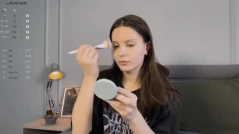 Aida online show from 02/21/25, 10:39