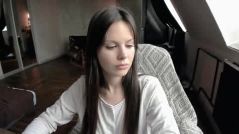 Aida online show from 09/21/25, 07:32