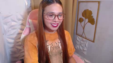 Snapshot of yourhornywife069 chatting on 11/10/25, 07:07 ANASTASIA STEELE online show from 11/10/25, 07:07