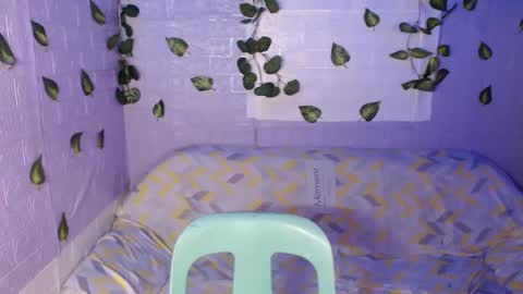 Snapshot of yourhotbarbie_chantal chatting on 02/05/25, 05:20 yourhotbarbie_chantal online show from 02/05/25, 05:20