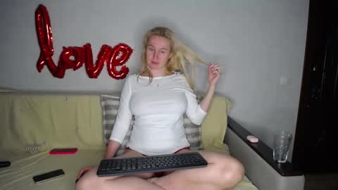 Iamyourdream online show from 03/08/25, 07:20