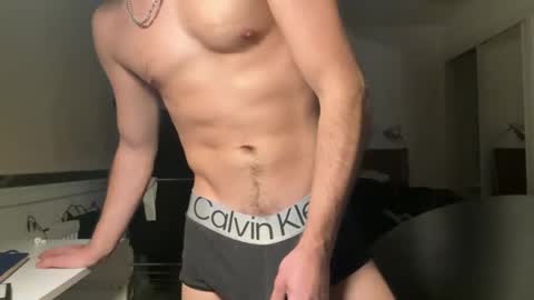 Snapshot of yourhotdude99 chatting on 03/11/26, 07:53 yourhotdude99 online show from 03/11/26, 07:53