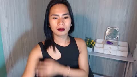 Mauie  online show from 03/01/25, 09:48