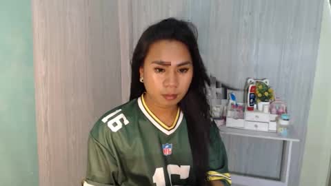 Mauie  online show from 04/16/26, 12:06