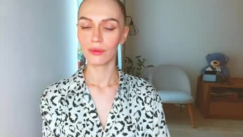 Ksyusha online show from 05/01/26, 06:40