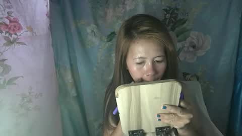 Snapshot of yourlenda chatting on 02/15/26, 03:42 Glenda online show from 02/15/26, 03:42