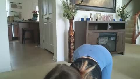 Snapshot of yourlittleass chatting on 10/31/25, 07:26 yourlittleass online show from 10/31/25, 07:26