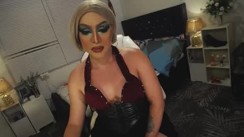 --               online show from 03/10/25, 03:20