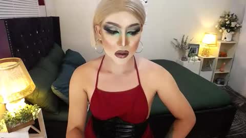 --               online show from 09/15/25, 07:41