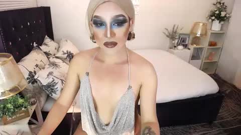 --               online show from 11/09/25, 07:17