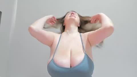 Yula online show from 03/04/25, 10:02