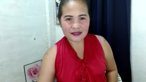 Regine online show from 11/19/25, 10:21