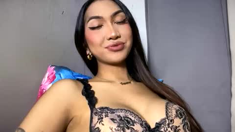 yourlovebella88 online show from 01/18/26, 06:34