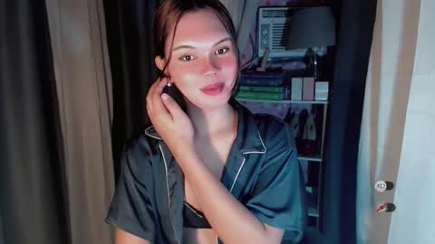 KYLIE MORE online show from 03/27/26, 03:01