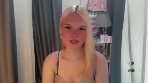 KYLIE MORE online show from 06/07/26, 06:39