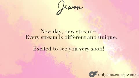 Snapshot of yourlovelykgirlfriend chatting on 07/10/26, 10:01 J i w o n online show from 07/10/26, 10:01