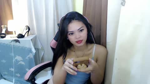 your lovely Dina online show from 02/20/25, 03:56