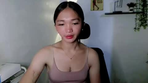 Nina online show from 04/19/26, 04:56