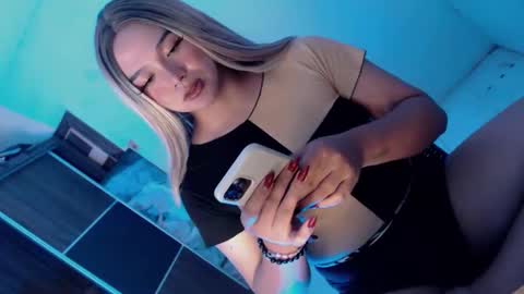 PEARL online show from 09/23/25, 06:33