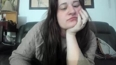 Snapshot of yournewfavoritecamgirl chatting on 02/02/26, 10:52 Lexi online show from 02/02/26, 10:52