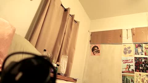 Snapshot of yourownermayla chatting on 12/12/24, 01:53 yourownermayla online show from 12/12/24, 01:53