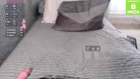 Snapshot of yourplanetoflove chatting on 02/15/25, 09:05 matypleazure online show from 02/15/25, 09:05