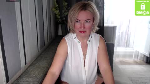 Snapshot of yourplanetoflove chatting on 03/09/25, 11:25 matypleazure online show from 03/09/25, 11:25