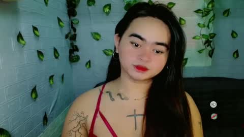 Snapshot of yourprincessthea chatting on 03/07/25, 05:51 yourprincessthea online show from 03/07/25, 05:51