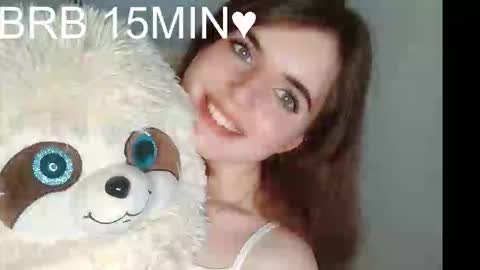 Snapshot of yourraccoon chatting on 10/20/25, 11:54 Jenny online show from 10/20/25, 11:54