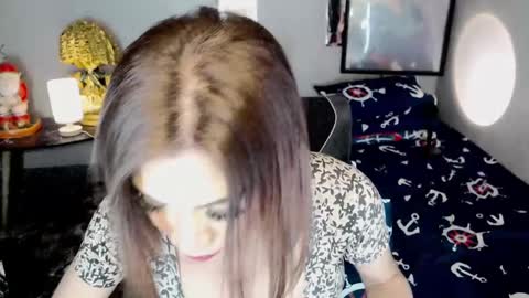 kim online show from 02/05/25, 07:10