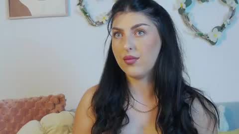 yours_goddess online show from 07/31/26, 10:58
