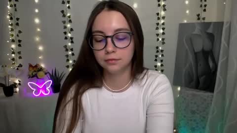 Happy online show from 02/08/25, 06:43