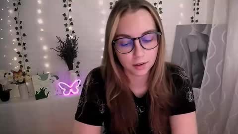 Happy online show from 09/24/25, 09:01